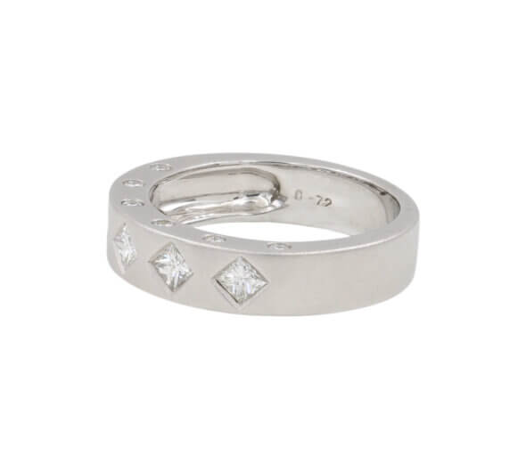 14 Karat White Gold Princess Cut and Round Diamond Band side view