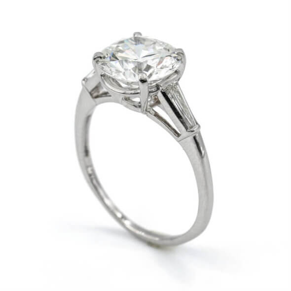 Platinum 3.44ct Round Brilliant Cut with Tapered Baguettes