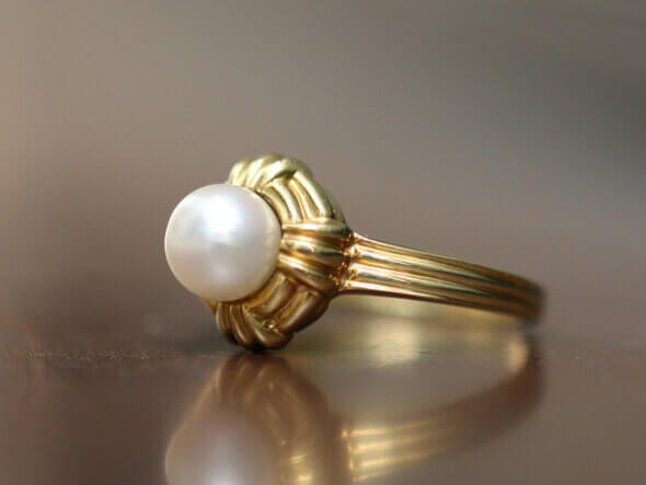 18K Yellow Gold Tiffany & Co. Pearl Ring