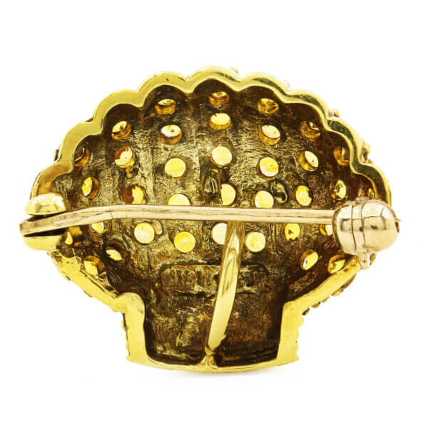 yellow Sapphire Sea Shell Pin in 14 Karat Yellow Gold