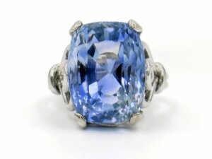 18 Karat White Gold 15.34 Carat Cushion Cut Sapphire Ring