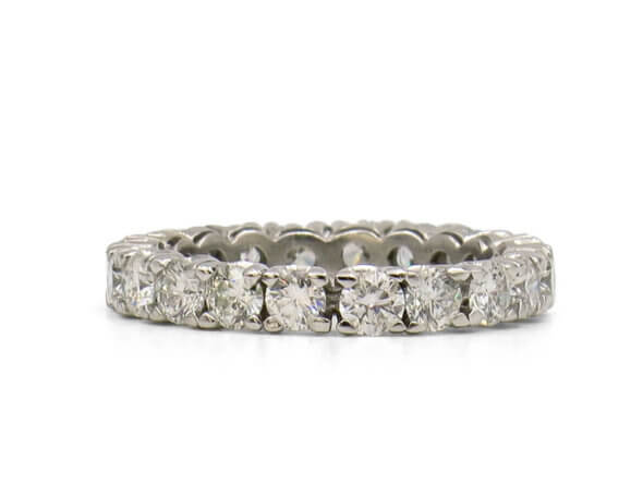 14 Karat White Gold 2.90 Carat Total Weight Diamond Eternity Band