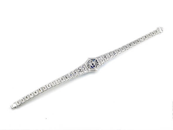 18 Karat White Gold Sapphire and Diamond Starburst Bracelet