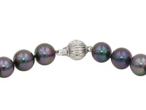 18 Inch Aubergine Natural Colored Tahitian Pearl Necklace