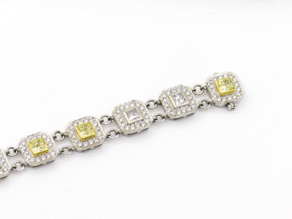 18 Karat White and Yellow Gold with White and Yellow Diamond Bracelet