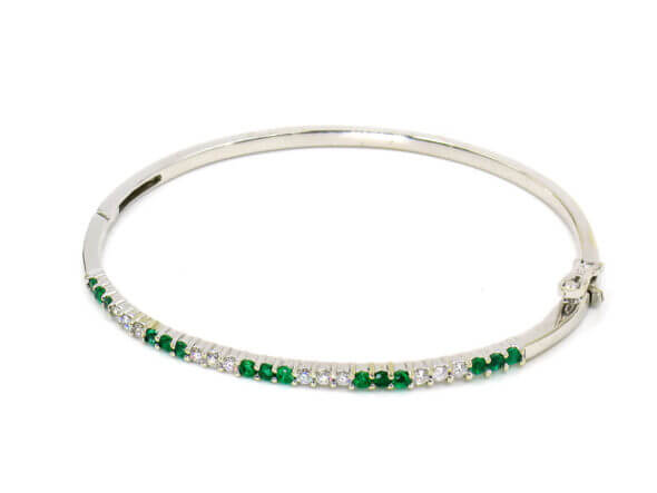 18 Karat White Gold Emerald and Diamond Bangle Bracelet front view
