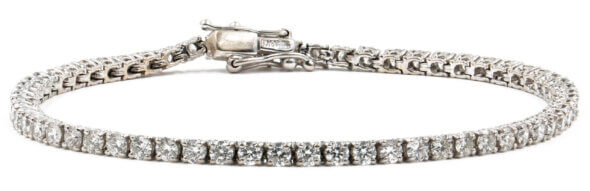 18k white gold diamond line Bracelet, weighing 3.50 carats