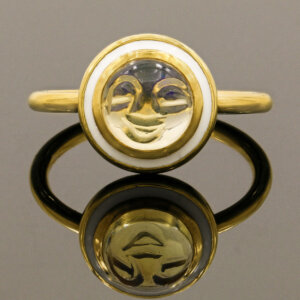 18 Karat Yellow Gold White Enamel Jelly Opal Face Ring With Enamel front view