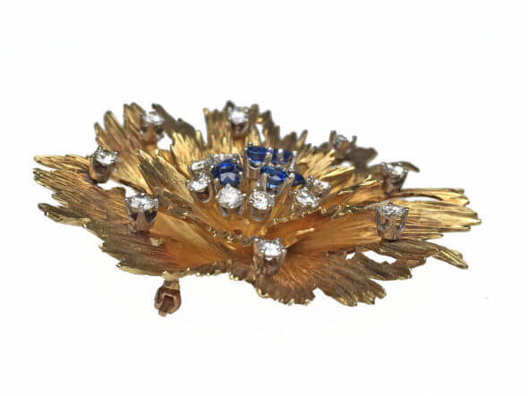 18 Karat Yellow Gold Floral Motif Diamond and Sapphire Brooch side view