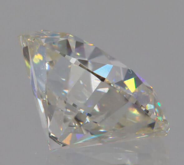 loose round natural diamond