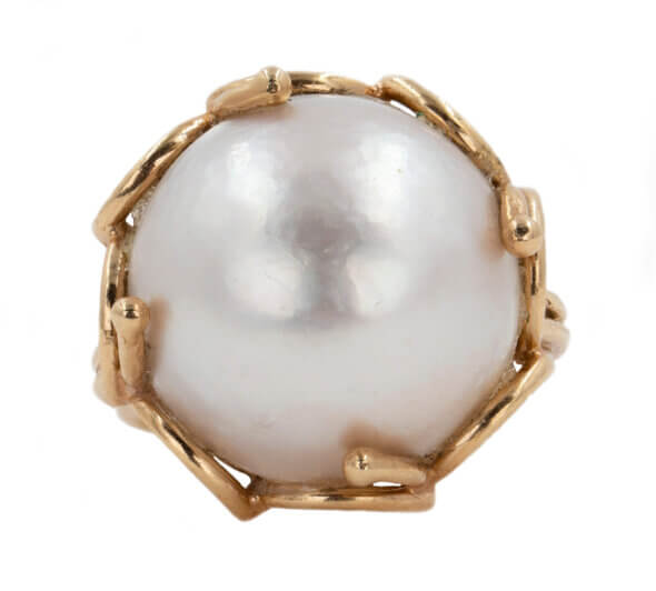 18MM Mabe Pearl Ring in 14 Karat Yellow Gold