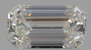 Loose Emerald cut diamond