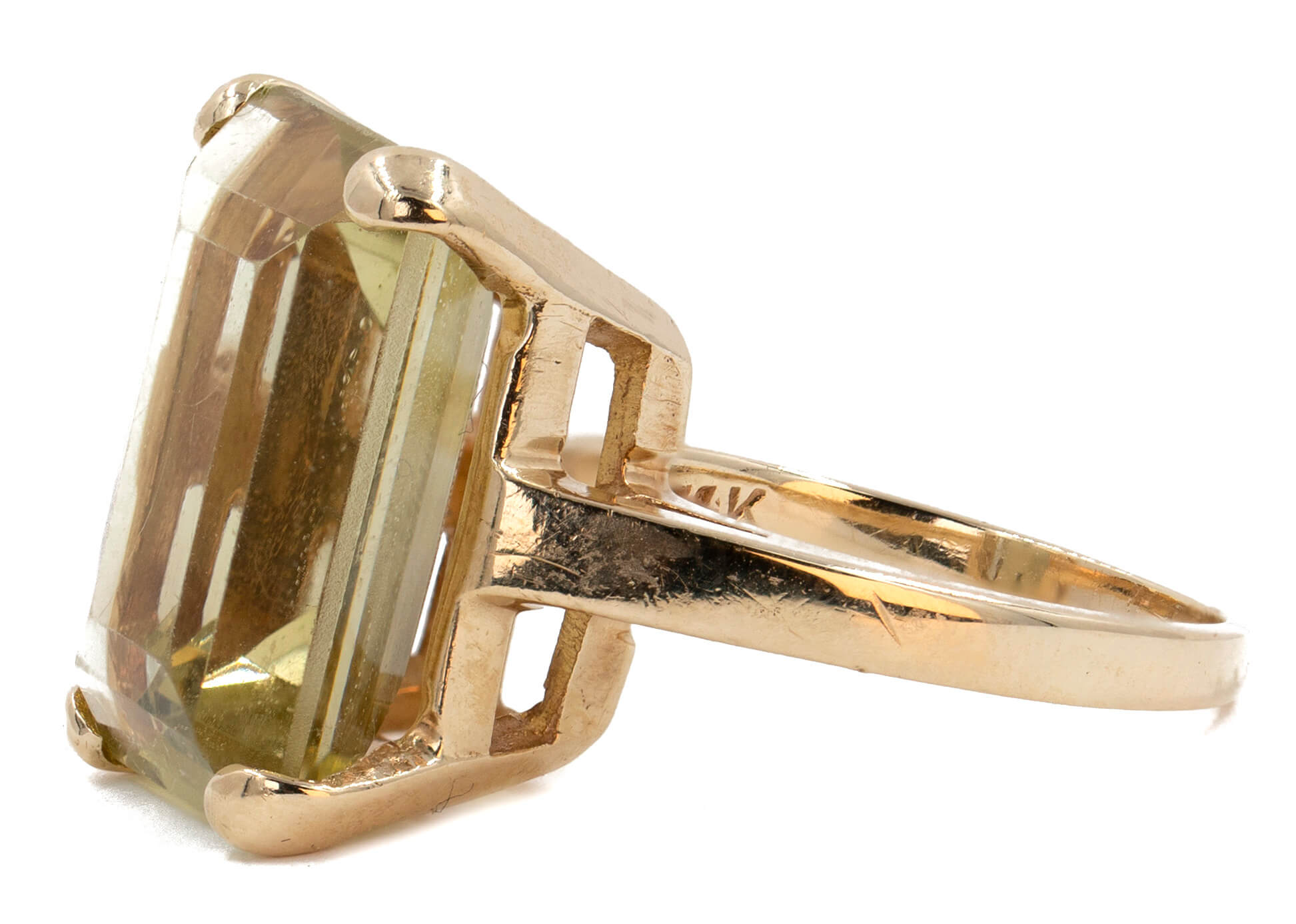 14 Karat Yellow Gold Emerald Cut Citrine Ring Lippa s Jewelry