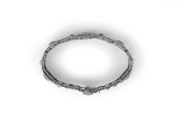 Platinum 9.58 Carat Diamond Art Deco Bracelet