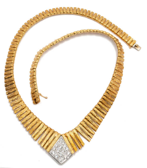 18 karat 2 tone diamond necklace