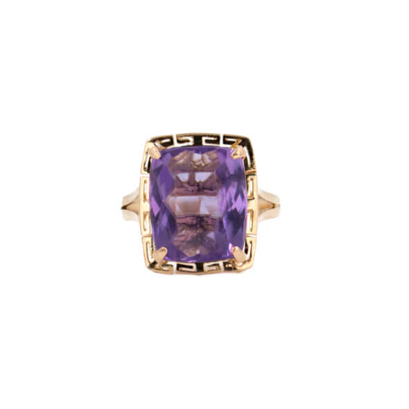 8.5 Carat Amethyst Vintage 14 Karat Yellow Gold Ring