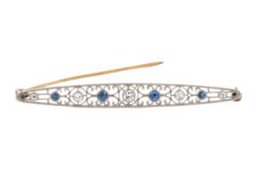 Edwardian Platinum, Sapphire & Diamond Bar Brooch