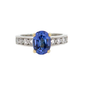Tanzanite & Diamond Ring in Platinum Oval Tanzanite Ring